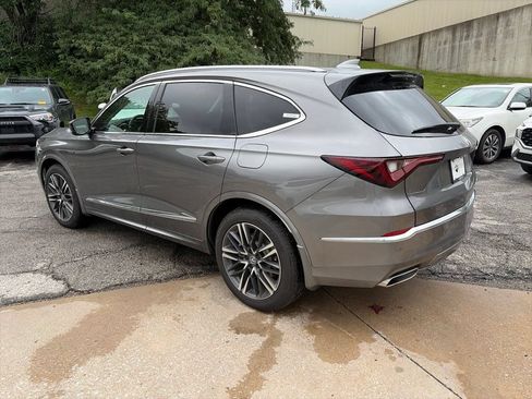 Used 2026 Acura MDX SH-AWD w/ Advance Package image 7