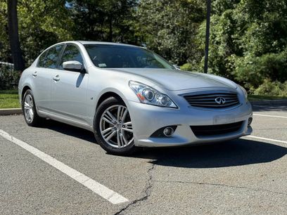 Used 2015 INFINITI Q40 AWD w/ Navigation Package