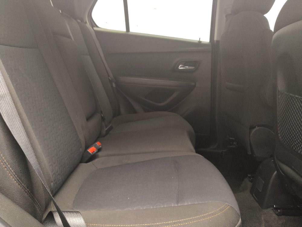 Used 2020 Chevrolet Trax LS w/ Tint and Cruise Package FWD image 19