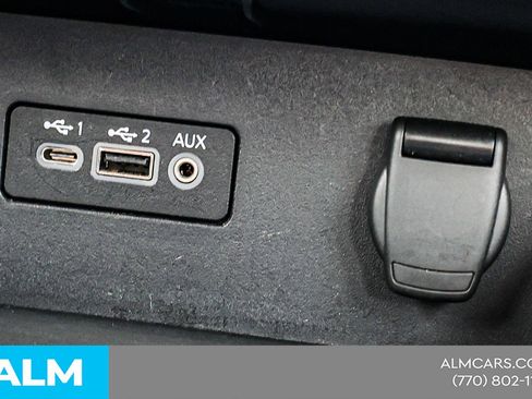 Used 2025 Nissan Altima 2.5 SV image 34