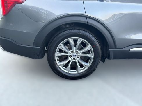Used 2024 Ford Explorer Limited RWD image 13