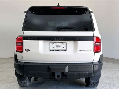 Used 2024 Toyota Land Cruiser 1958 image 7