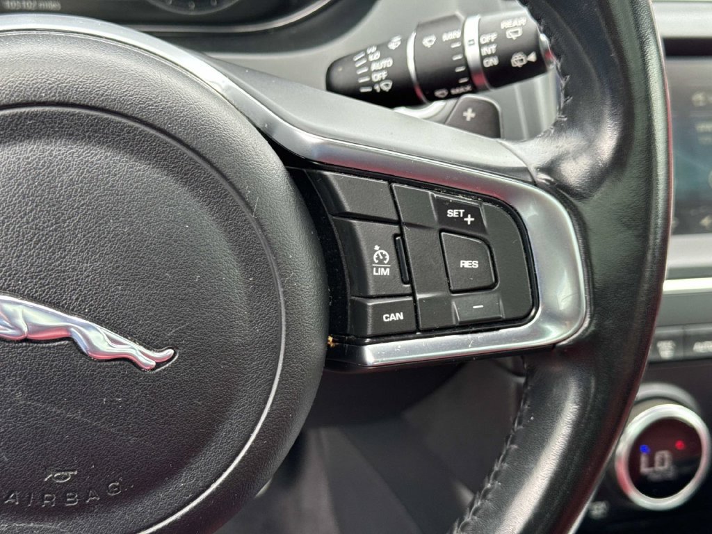 Used 2018 Jaguar E-PACE R-Dynamic S AWD/4WD image 19