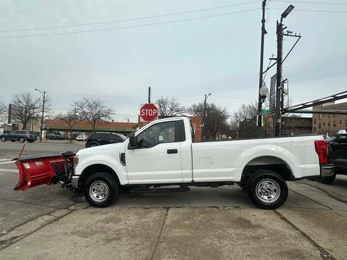 Used 2022 Ford F350 XL w/ XL Value Package AWD/4WD image 4