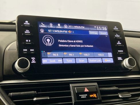 Used 2020 Honda Accord EX image 26