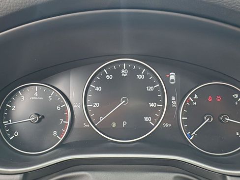 New 2026 MAZDA MAZDA3 Hatchback w/Premium Plus Pkg image 10