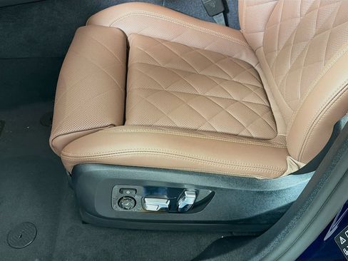 New 2027 BMW X6 xDrive40i w/ Executive Package AWD/4WD image 23