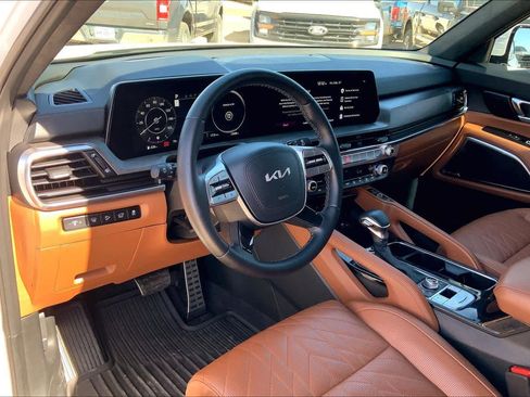 Certified 2025 Kia Telluride SX Prestige X-Pro image 18