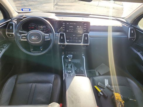 Used 2021 Kia Sorento S w/ Panoramic Sunroof Package image 12