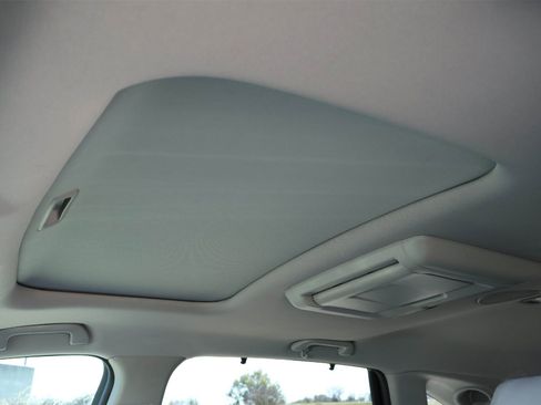 Used 2016 Acura MDX SH-AWD w/ Tech & Entertainment image 28