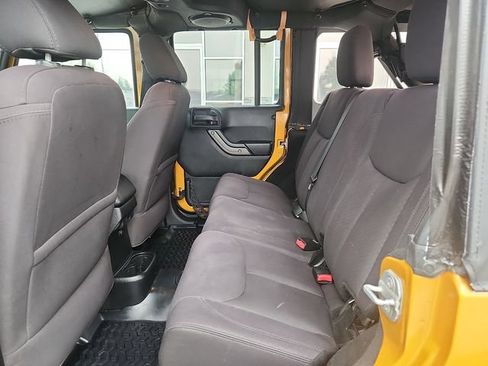 Used 2014 Jeep Wrangler Unlimited Sport w/ Quick Order Package 23S AWD/4WD image 11