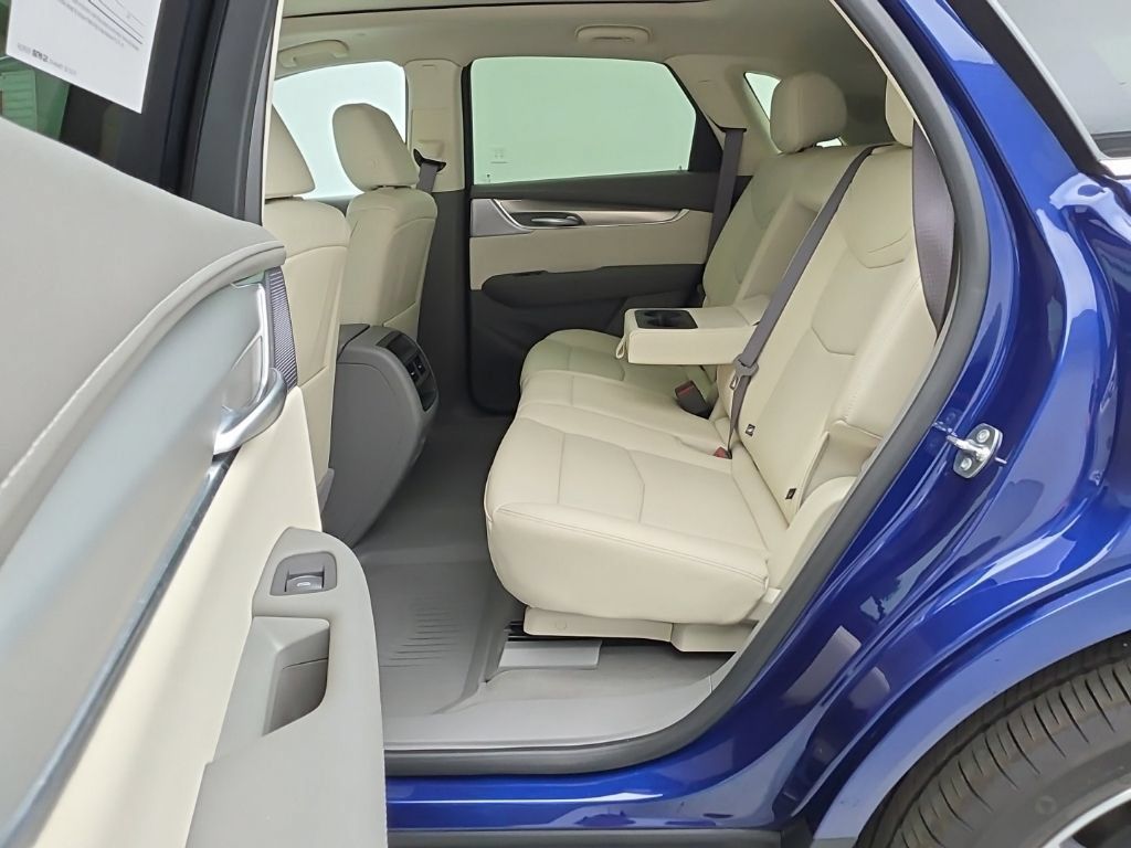 Used 2025 Cadillac XT5 Premium Luxury w/ LPO, Floor Liner Package AWD/4WD image 49