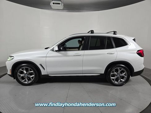 Used 2024 BMW X3 sDrive30i w/ Premium Package RWD image 3