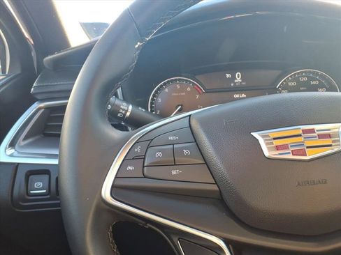 Certified 2024 Cadillac XT5 Luxury image 15
