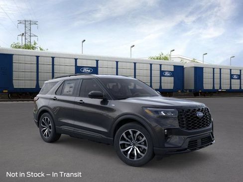 New 2026 Ford Explorer ST-Line RWD image 7