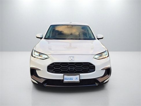 New 2026 Honda HR-V LX image 2