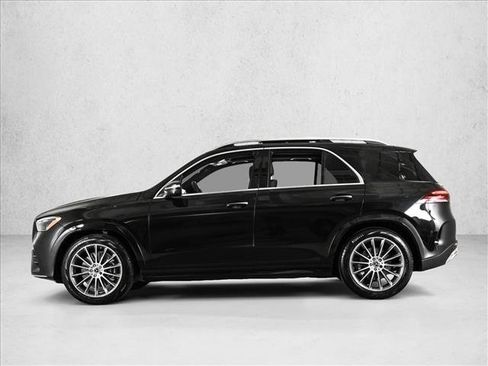 New 2026 Mercedes-Benz GLE 580 4MATIC image 9