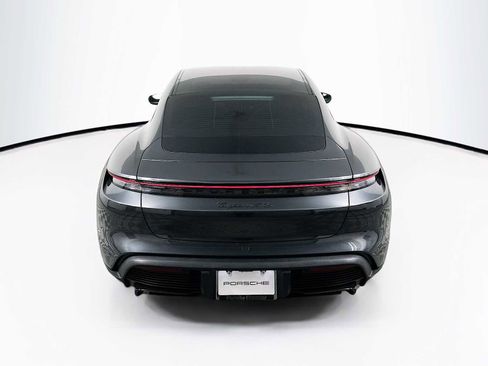 Certified 2022 Porsche Taycan GTS image 10