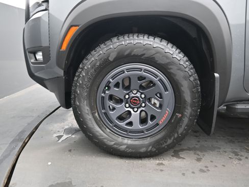 New 2026 Nissan Frontier Pro-X image 9