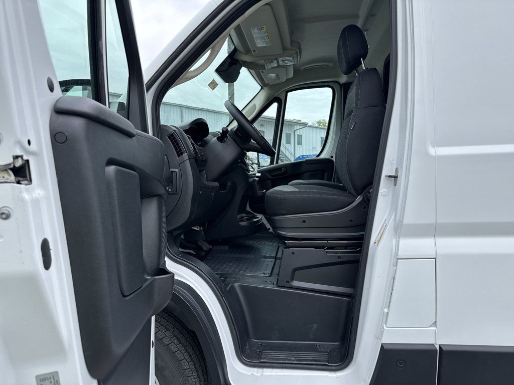New 2026 RAM ProMaster 2500 w/ Advanced Safety Group FWD image 5