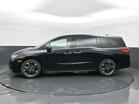 Certified 2024 Honda Odyssey Elite image 4