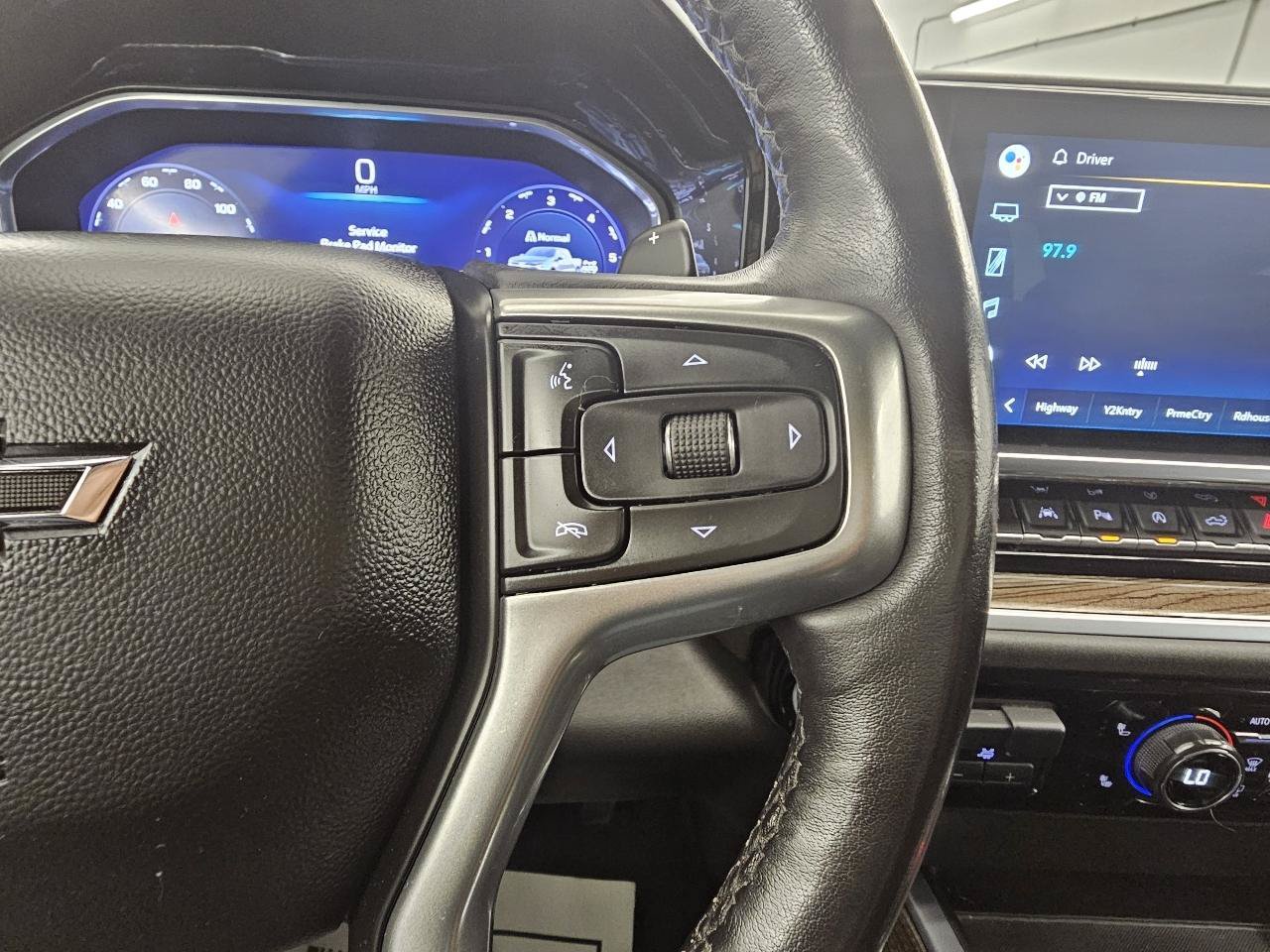 Used 2022 Chevrolet Silverado 1500 RST w/ RST All Star Premium Package AWD/4WD image 23