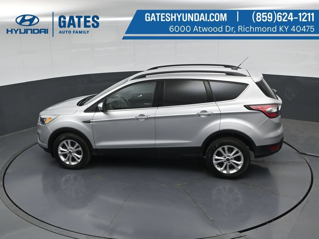 Used 2018 Ford Escape SE AWD/4WD image 48