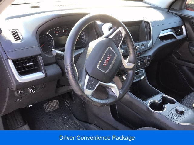 Used 2022 GMC Terrain SLE w/ Driver Convenience Package FWD image 3