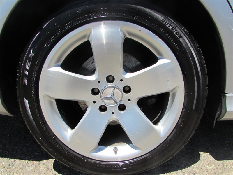 Used 2003 Mercedes-Benz E 500 Sedan image 33