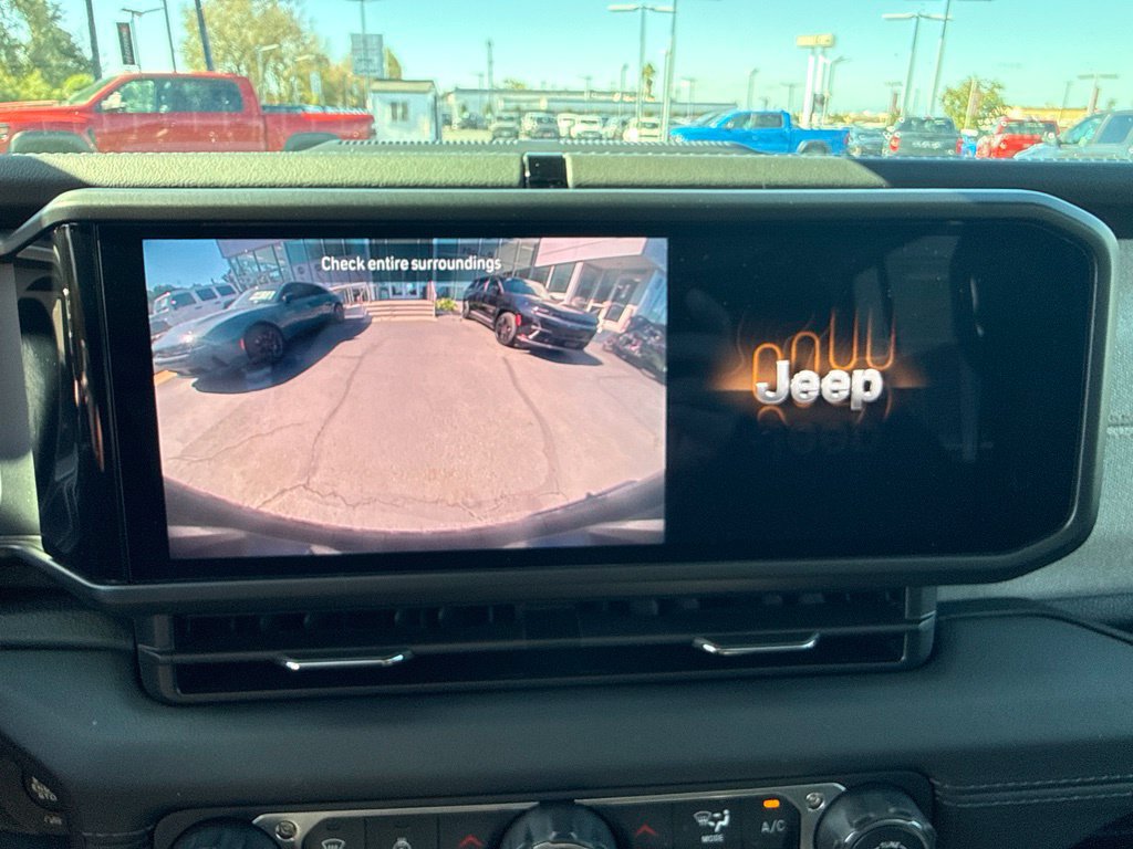 Certified 2026 Jeep Wrangler Unlimited Sahara AWD/4WD image 22