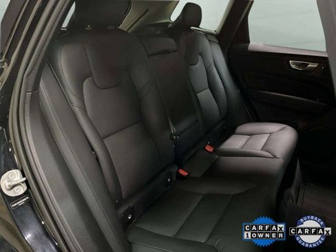 Used 2025 Volvo XC60 B5 Plus image 65