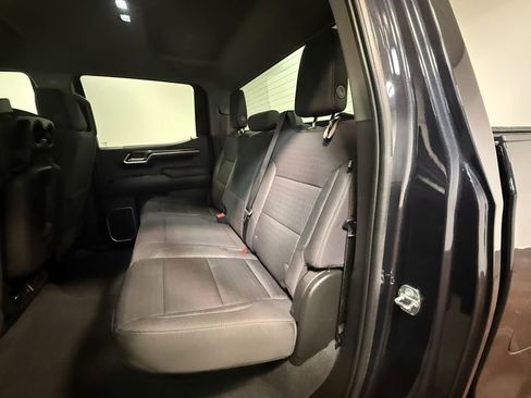 Used 2022 Chevrolet Silverado 1500 LT image 8