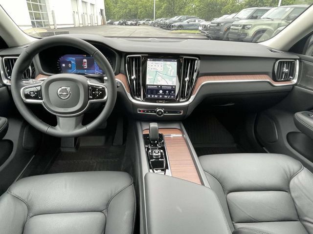 Certified 2024 Volvo V60 B5 Cross Country Plus w/ Climate Package AWD/4WD image 20