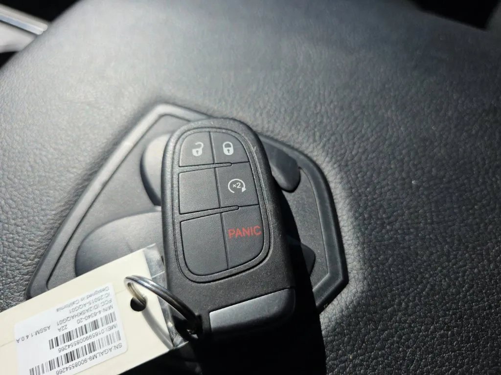 Used 2018 RAM 1500 Sport w/ Sport Premium Group AWD/4WD image 35