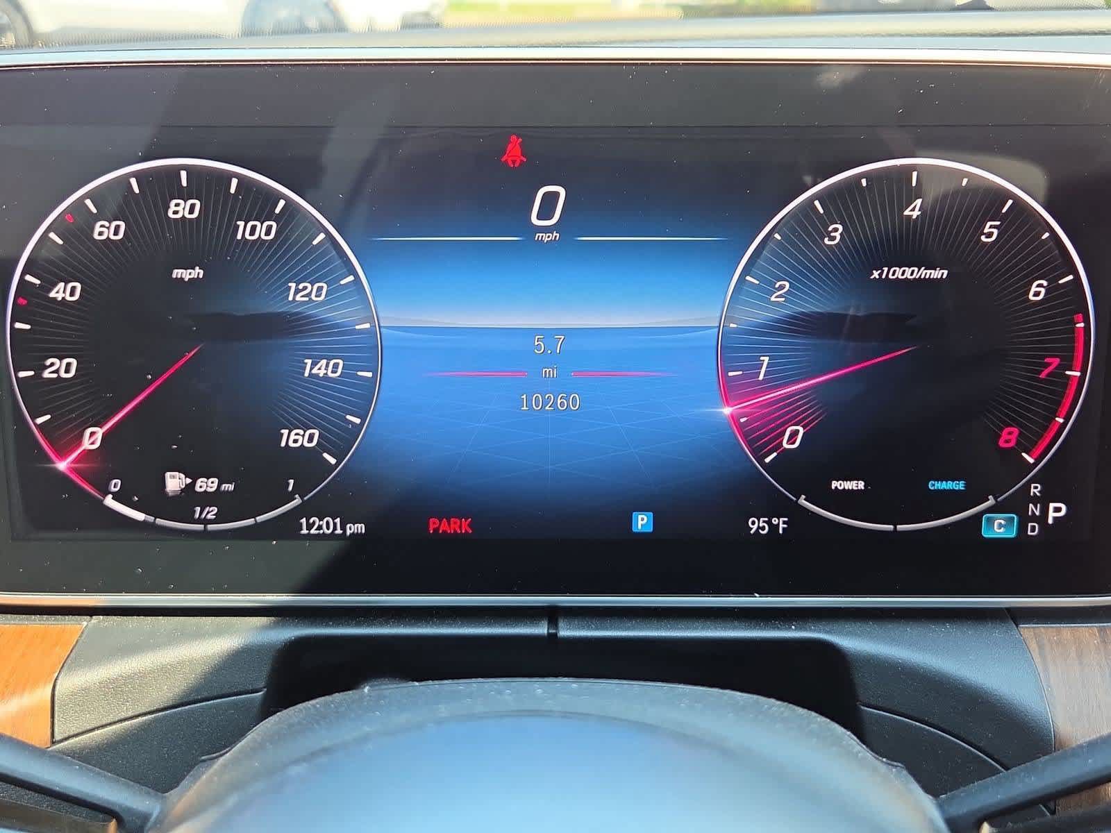 Used 2024 Mercedes-Benz C 300 Sedan image 31