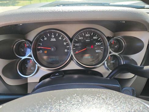 Used 2014 Chevrolet Silverado 2500 W/T RWD image 17