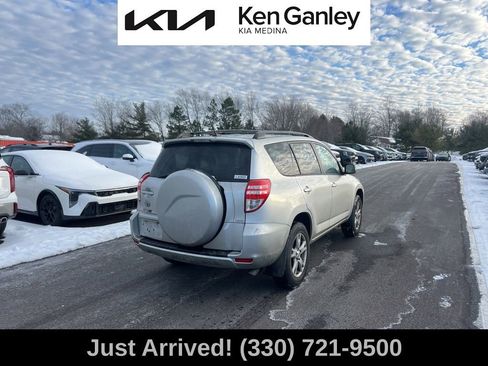 Used 2012 Toyota RAV4 Base image 5