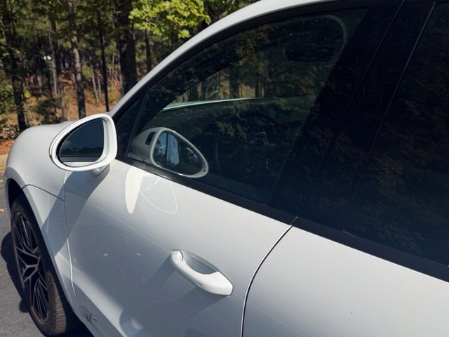 Used 2023 Porsche Macan AWD/4WD image 19