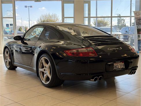 Used 2006 Porsche 911 Carrera S image 7