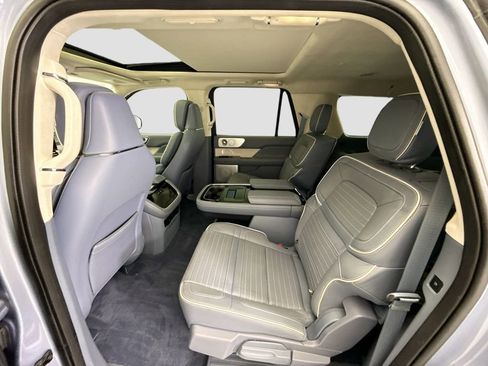 Used 2023 Lincoln Navigator L Black Label image 20
