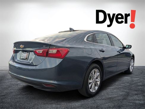 Certified 2024 Chevrolet Malibu LT image 2