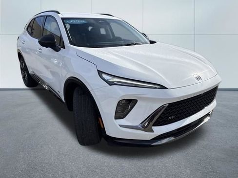 Used 2025 Buick Envision Sport Touring image 6