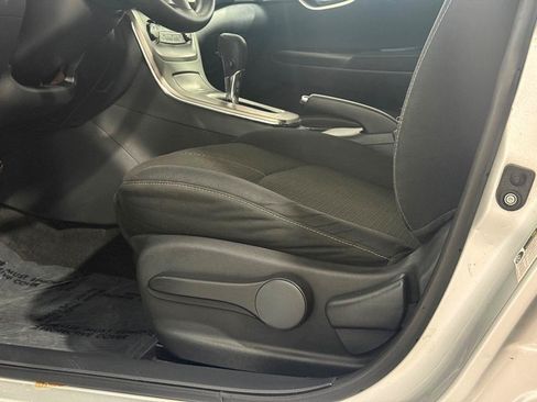 Used 2014 Nissan Sentra S FWD image 21