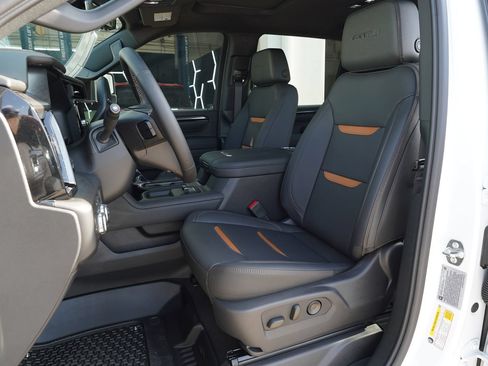 New 2026 GMC Sierra 2500 AT4 w/ AT4 Premium Plus Package AWD/4WD image 18