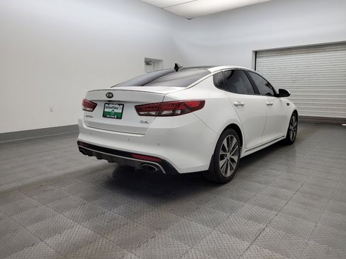 Used 2016 Kia Optima SX image 9