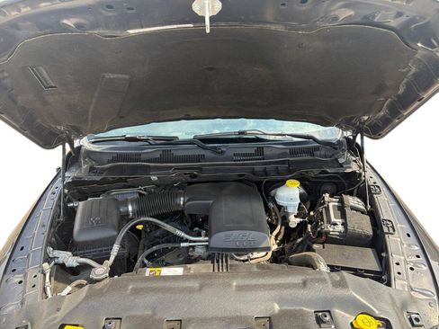 Used 2024 RAM 1500 Classic SLT AWD/4WD image 21