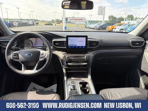 Used 2020 Ford Explorer Limited w/ Class III Trailer Tow Package AWD/4WD image 12