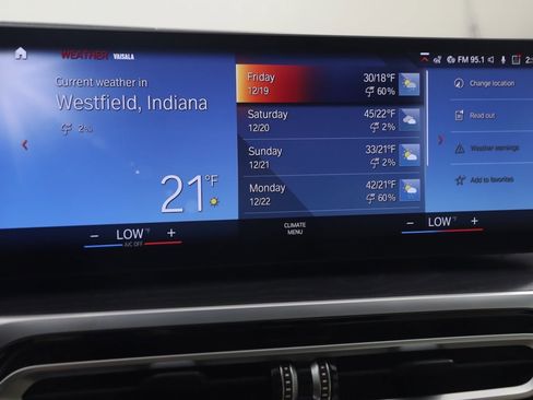 Used 2022 BMW i4 eDrive40 w/ M Sport Package image 40