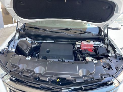 Used 2022 Chevrolet Traverse RS image 38