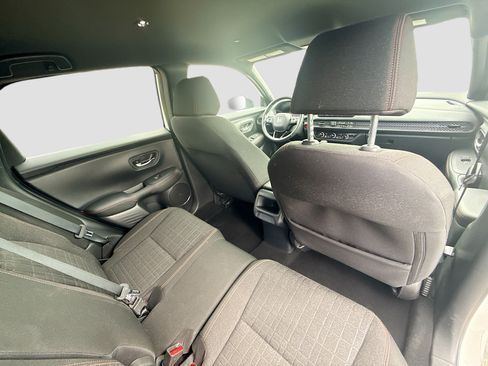 Used 2024 Honda HR-V Sport image 27